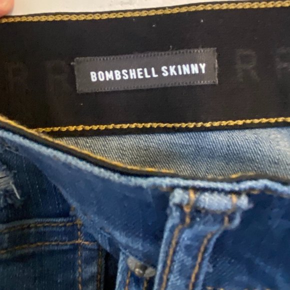 Torrid Premium Bombshell Skinny Destructed Jean Size 22 - Picture 7 of 9